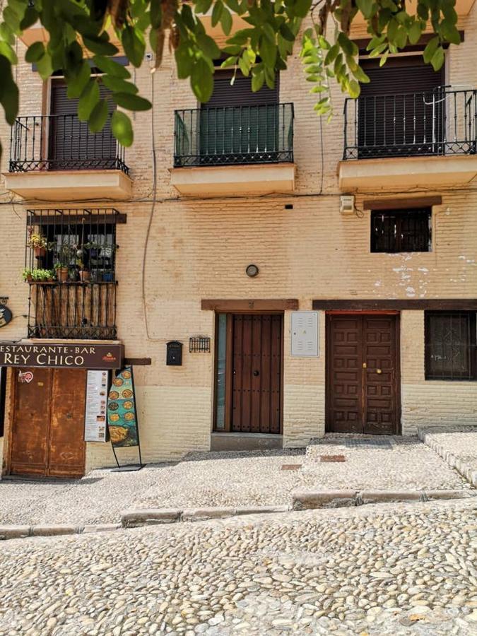 Piso Para Cuatro A Los Pies De La Alhambra グラナダ エクステリア 写真